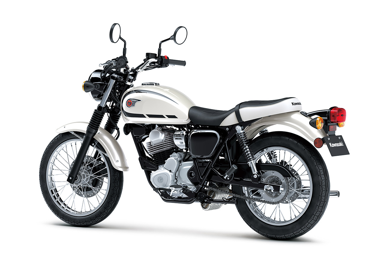 カワサキ、新型ライトウエイトスポーツ『W230』を2024年11月20日から発売