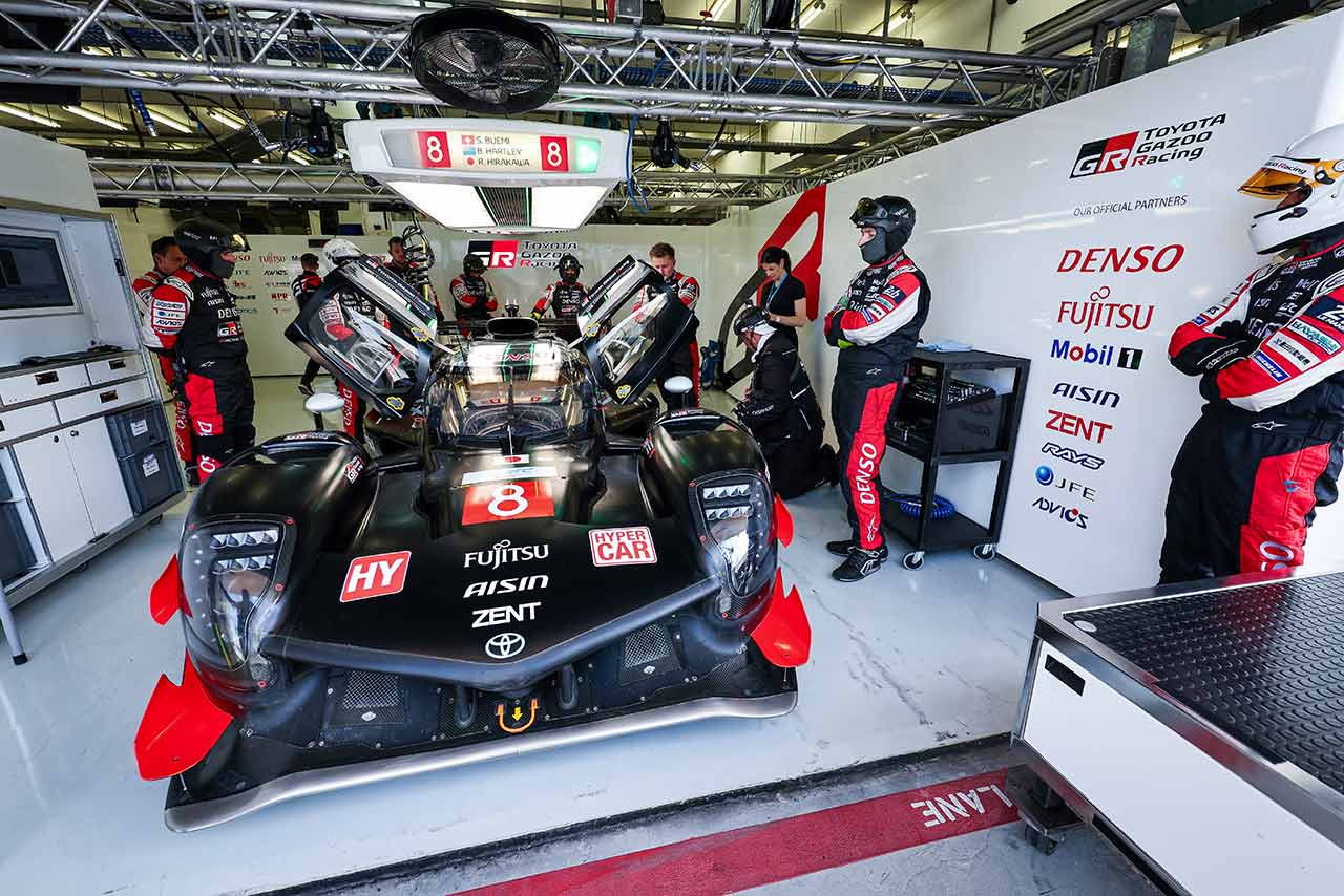 トヨタGR010ハイブリッド