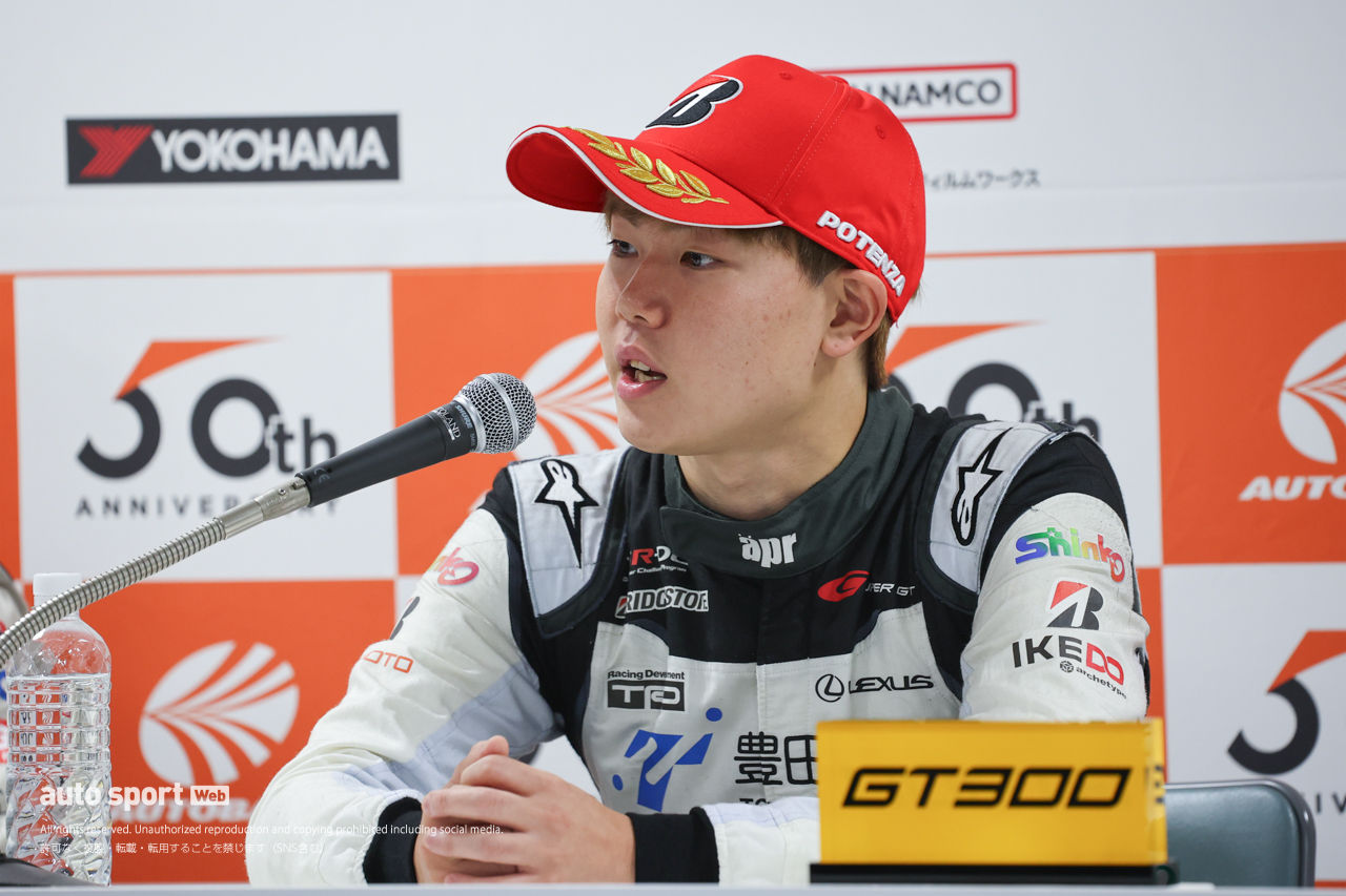 小高一斗「残しておこうと決めていた」。中村仁「決勝は変なミスをしないように」【スーパーGT第8戦GT300予選会見】