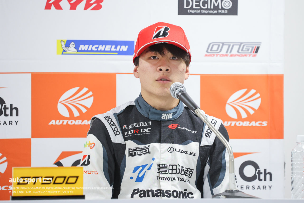 小高一斗「残しておこうと決めていた」。中村仁「決勝は変なミスをしないように」【スーパーGT第8戦GT300予選会見】
