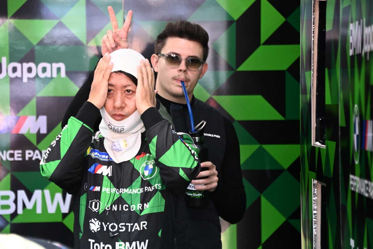 荒聖治／ニクラス・クルッテン（Studie BMW M4）