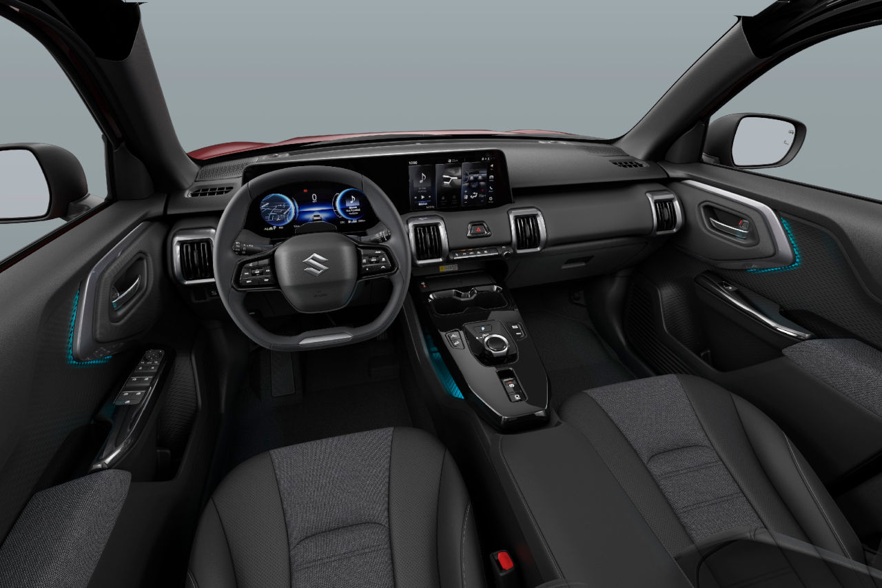 日本導入も発表。スズキ初のバッテリーEV『eビターラ』が世界初公開「今後BEVのラインアップを拡充」