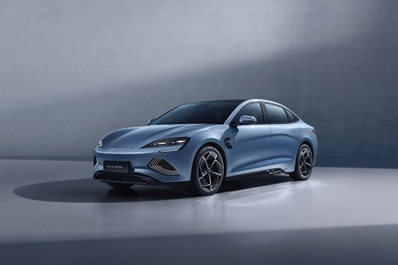 日本カー・オブ・ザ・イヤー2024-2025の『10ベストカー』が発表。最終選考は12月5日