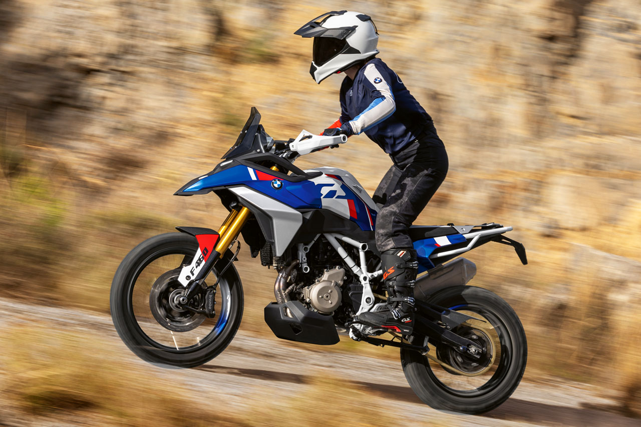 BMW、中排気量アドベンチャーのコンセプトモデル『Concept F450GS』を発表。市販モデルは2025年に公開予定