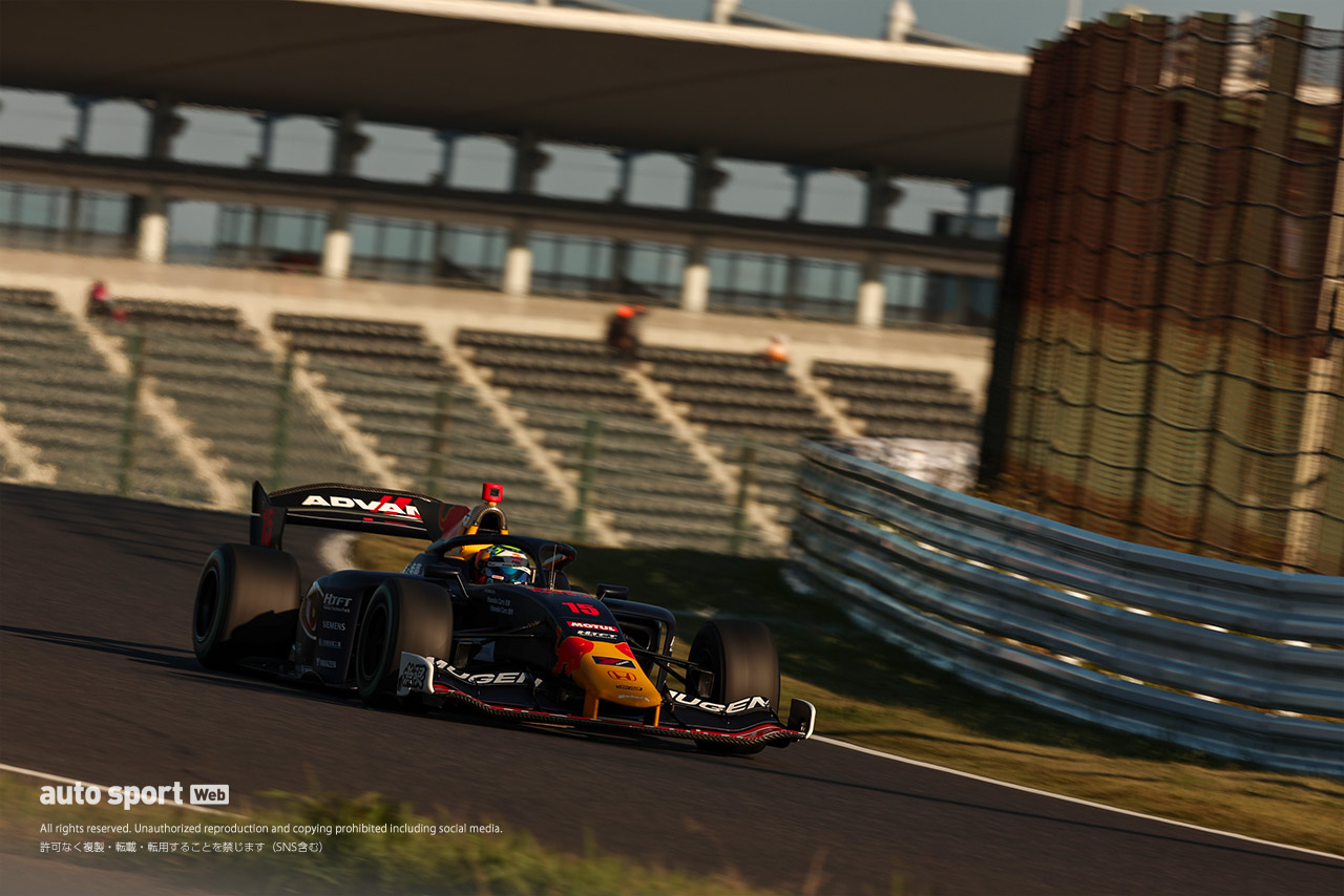 岩佐歩夢（TEAM MUGEN）