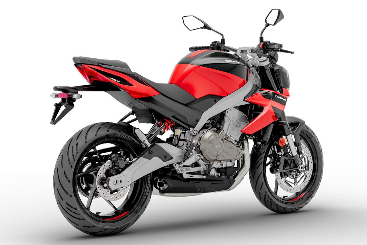 アプリリア、中排気量ネイキッドスポーツの新規モデル『Tuono457』をミラノショーで初公開