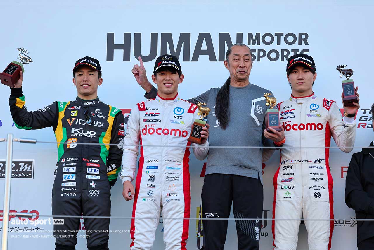 2024スーパーフォーミュラ第8戦『第23回JAF鈴鹿グランプリ』の暫定表彰式