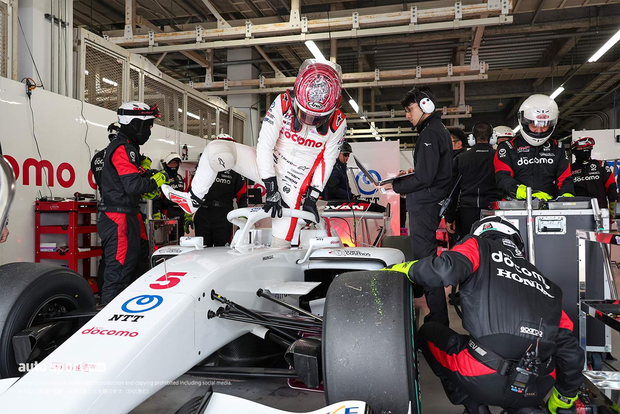 牧野任祐（DOCOMO TEAM DANDELION RACING）