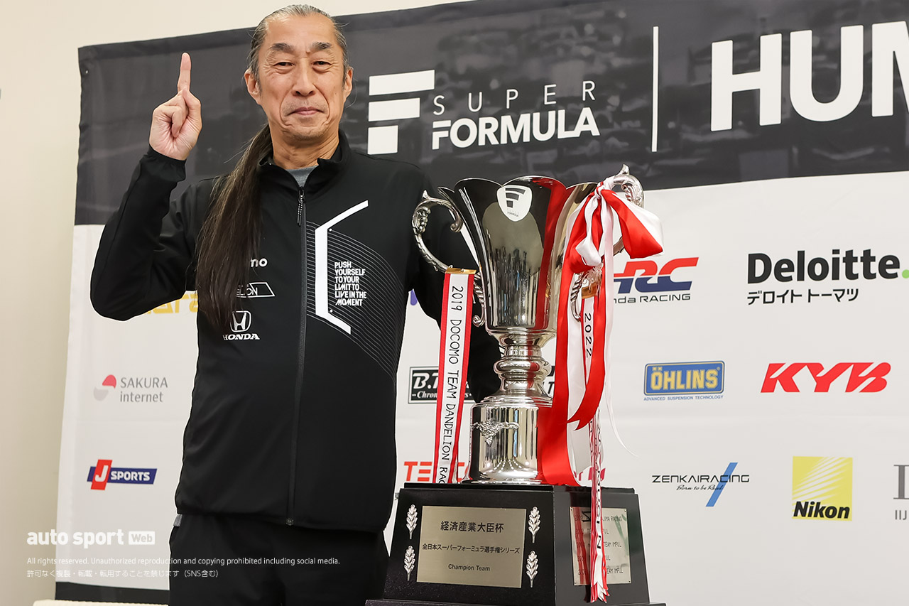 村岡潔監督（DOCOMO TEAM DANDELION RACING）