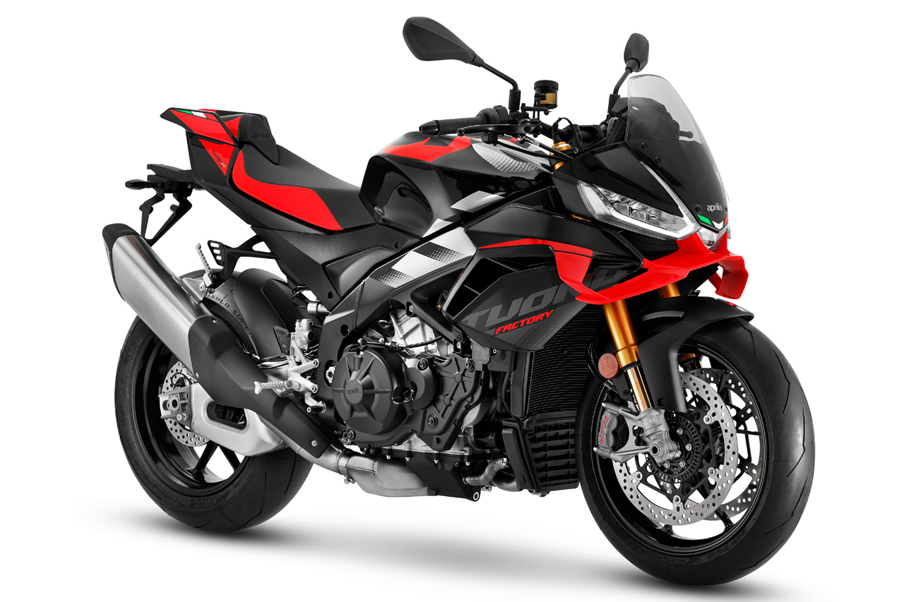 アプリリア、パワーアップした新型『RSV4』『トゥオーノV4』を発表。MotoGP由来のウイングも装備