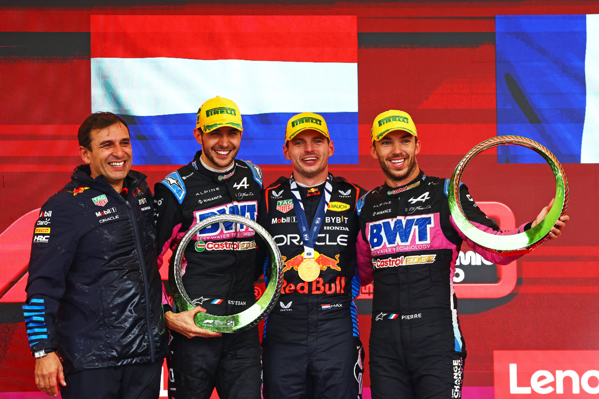 2024年F1第21戦サンパウロGP　優勝したマックス・フェルスタッペン（レッドブル）、2位 エステバン・オコン、3位 ピエール・ガスリー（アルピーヌ）