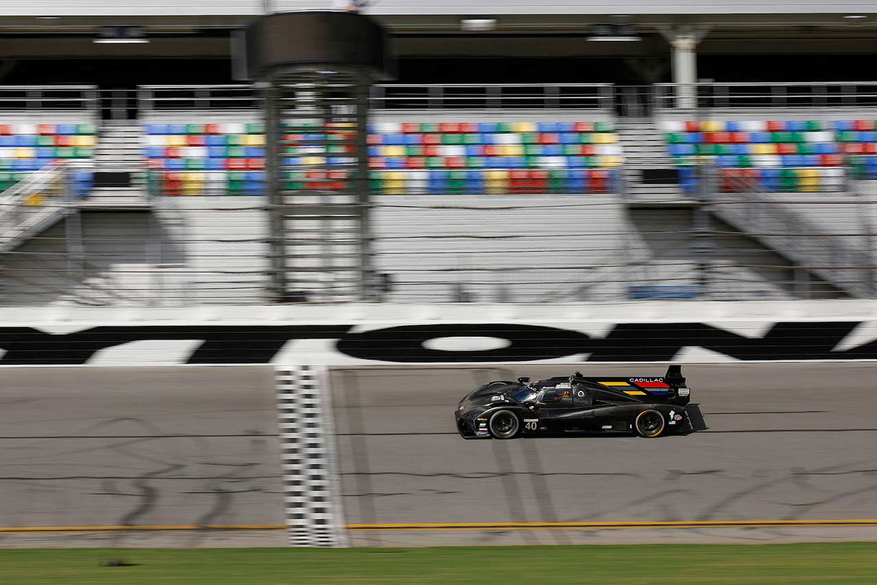 キャデラックVシリーズ.R