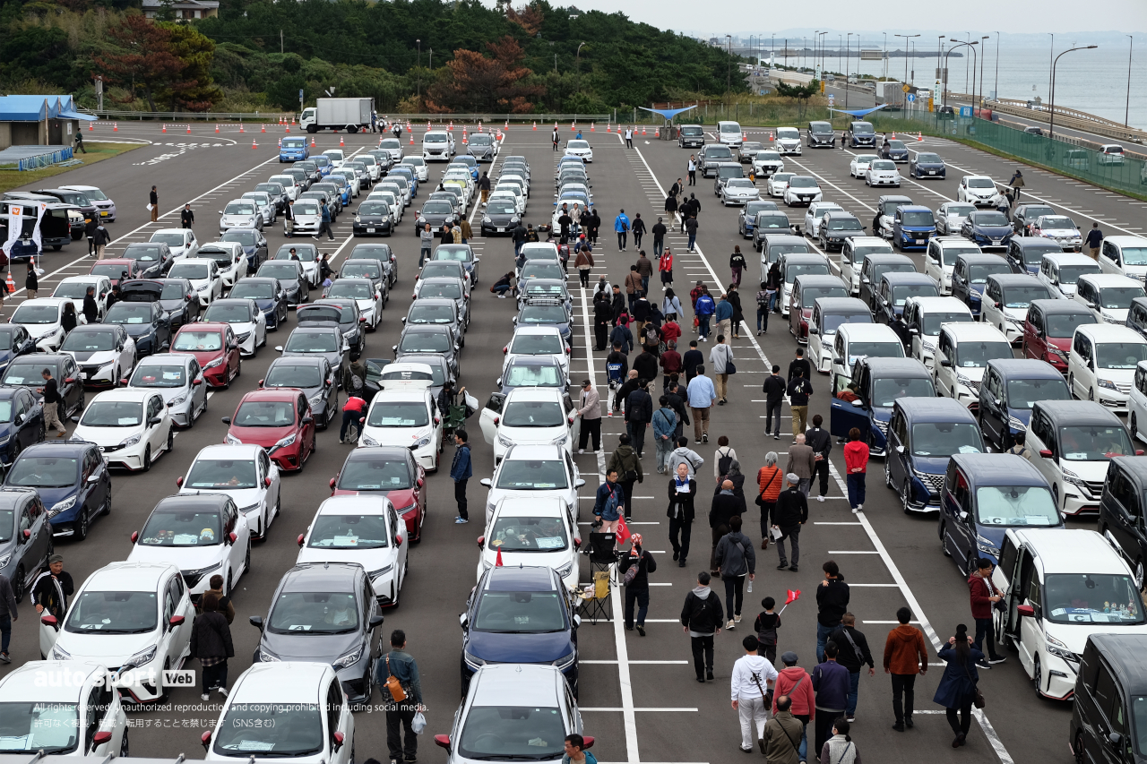 日産車大集合。オーテック車、ニスモ車のイベントで千代勝正がスーパーGT最終戦への意気込みを語る