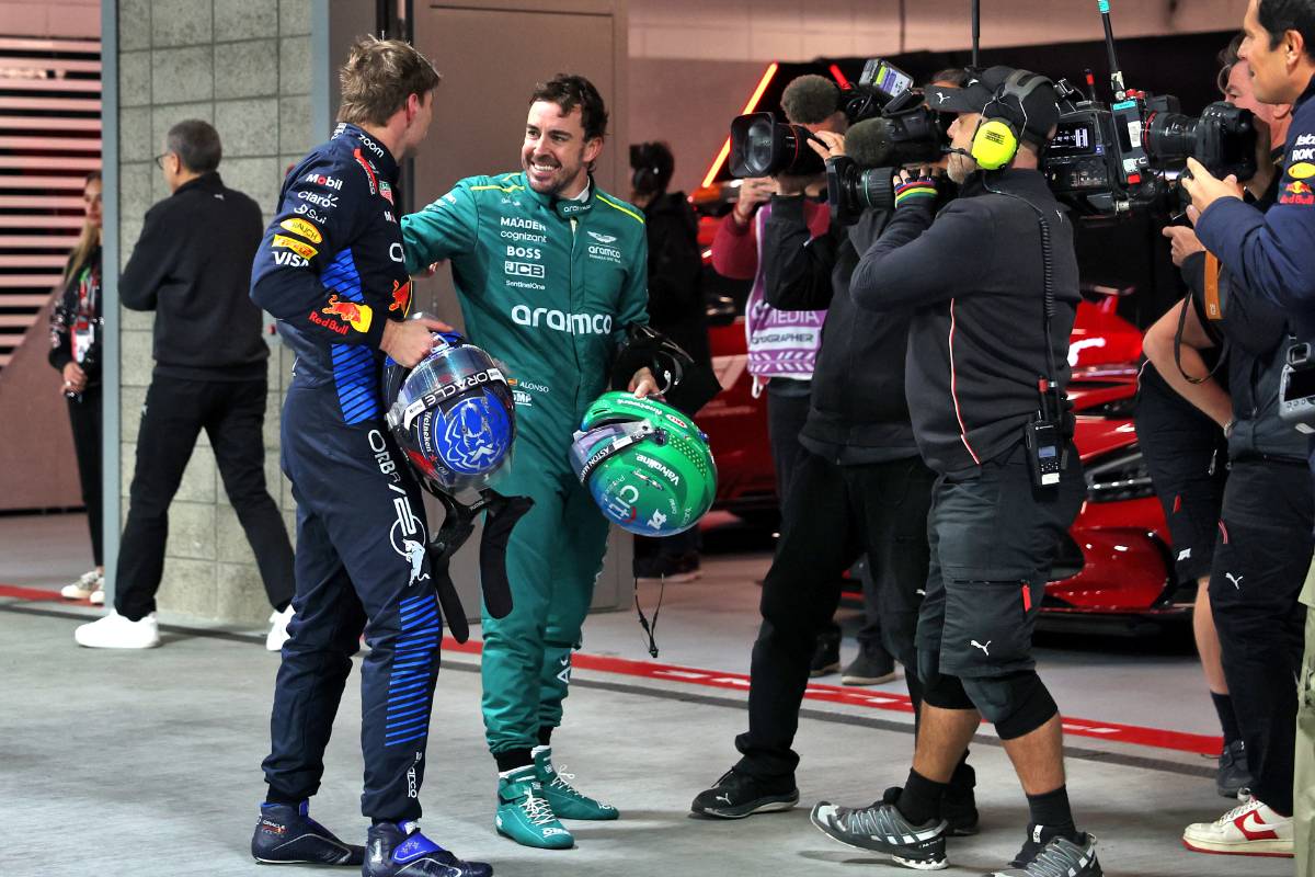 マックス・フェルスタッペン（レッドブル）＆フェルナンド・アロンソ（アストンマーティン）
