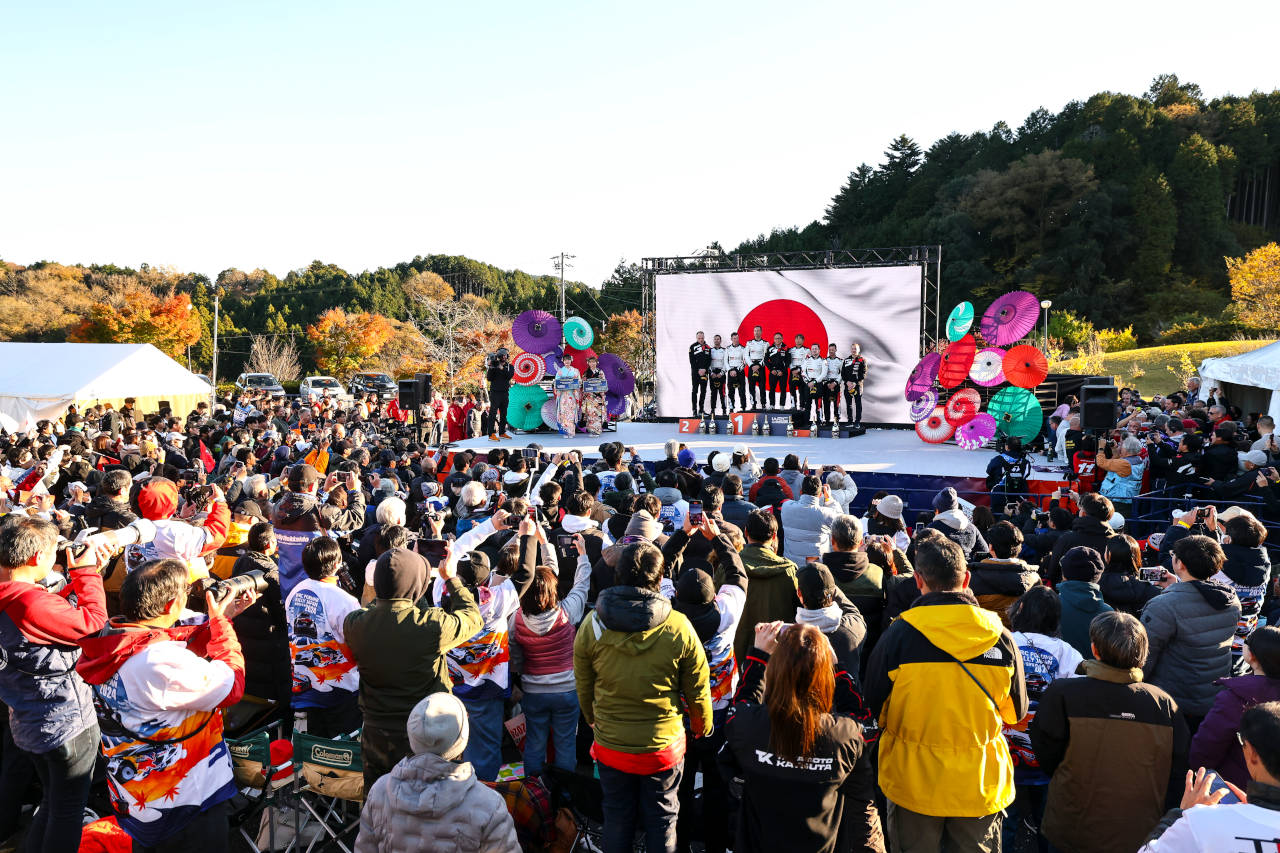 ハリウッドの脚本なら笑われる。トヨタとヒョンデが同点で王座を争い激しい火花、ラリージャパンは狂気の週末に【WRC海外記者コラム】