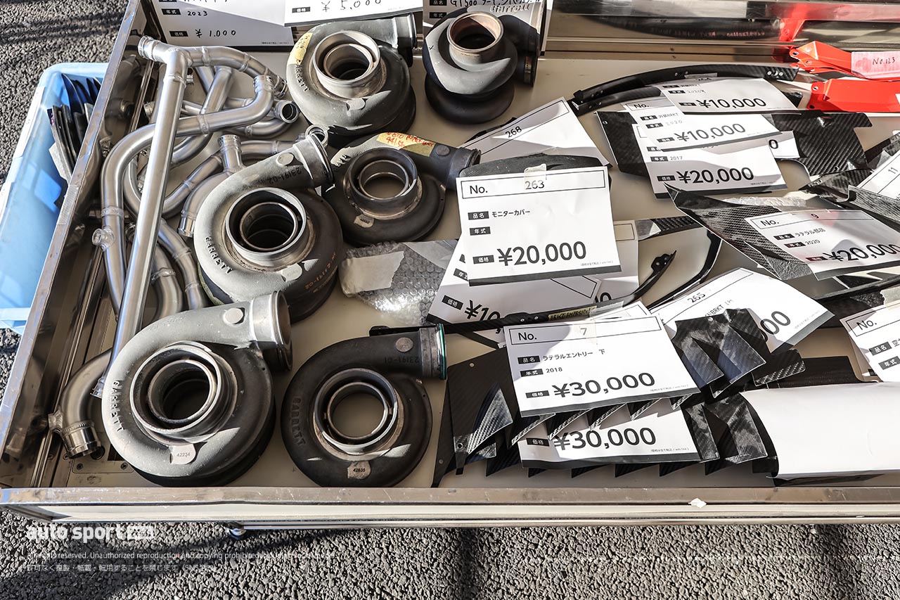 ニスモフェスティバル2024　ガレージセールの様子