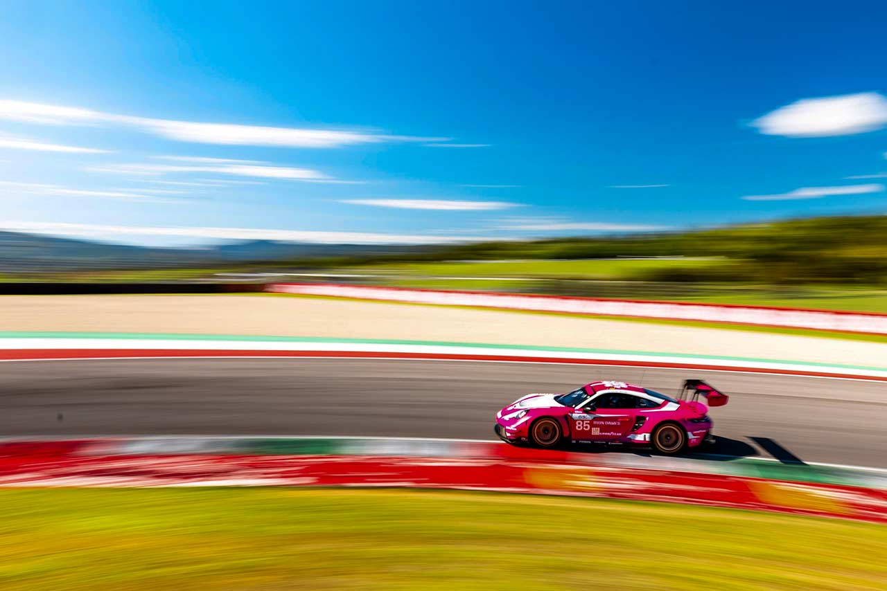 ポルシェ911 GT3 R