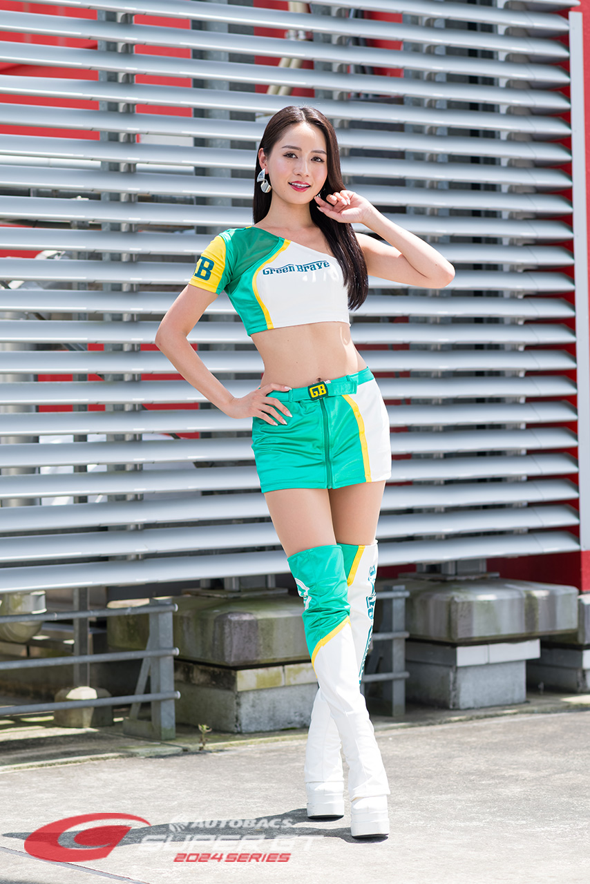 五十嵐みさ 埼玉GreenBraveサポーターズ 2024年/スーパーGTの写真①