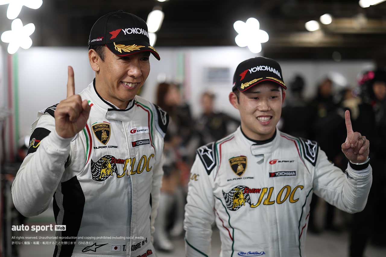 小暮卓史と元嶋佑弥（VENTENY Lamborghini GT3）