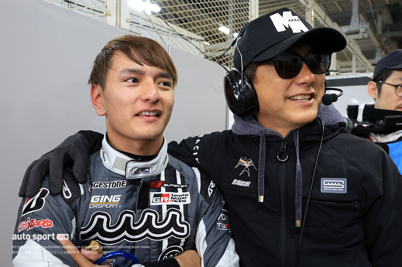 平良響／加藤寛規監督（muta Racing GR86 GT）