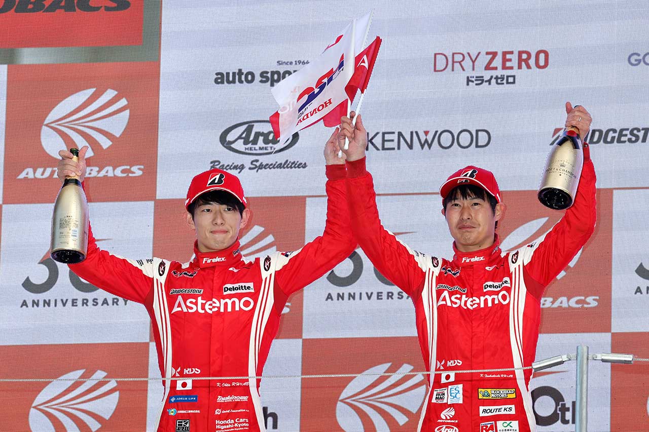 太田格之進／塚越広大（Astemo CIVIC TYPE R-GT）