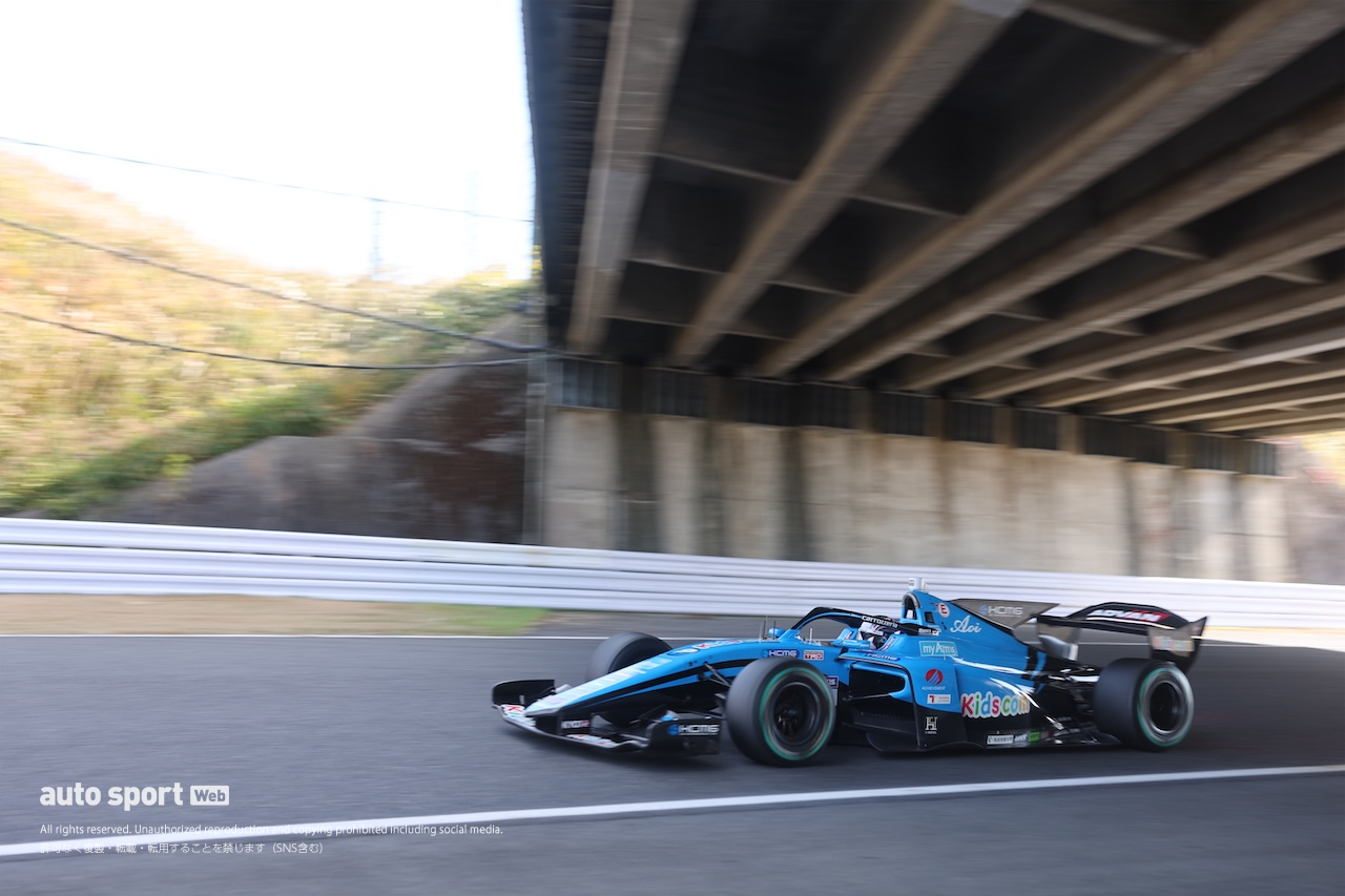 SF鈴鹿テスト2日目午前は赤旗2回のなかアメリカ挑戦の太田格之進がトップタイム。小山美姫も初走行