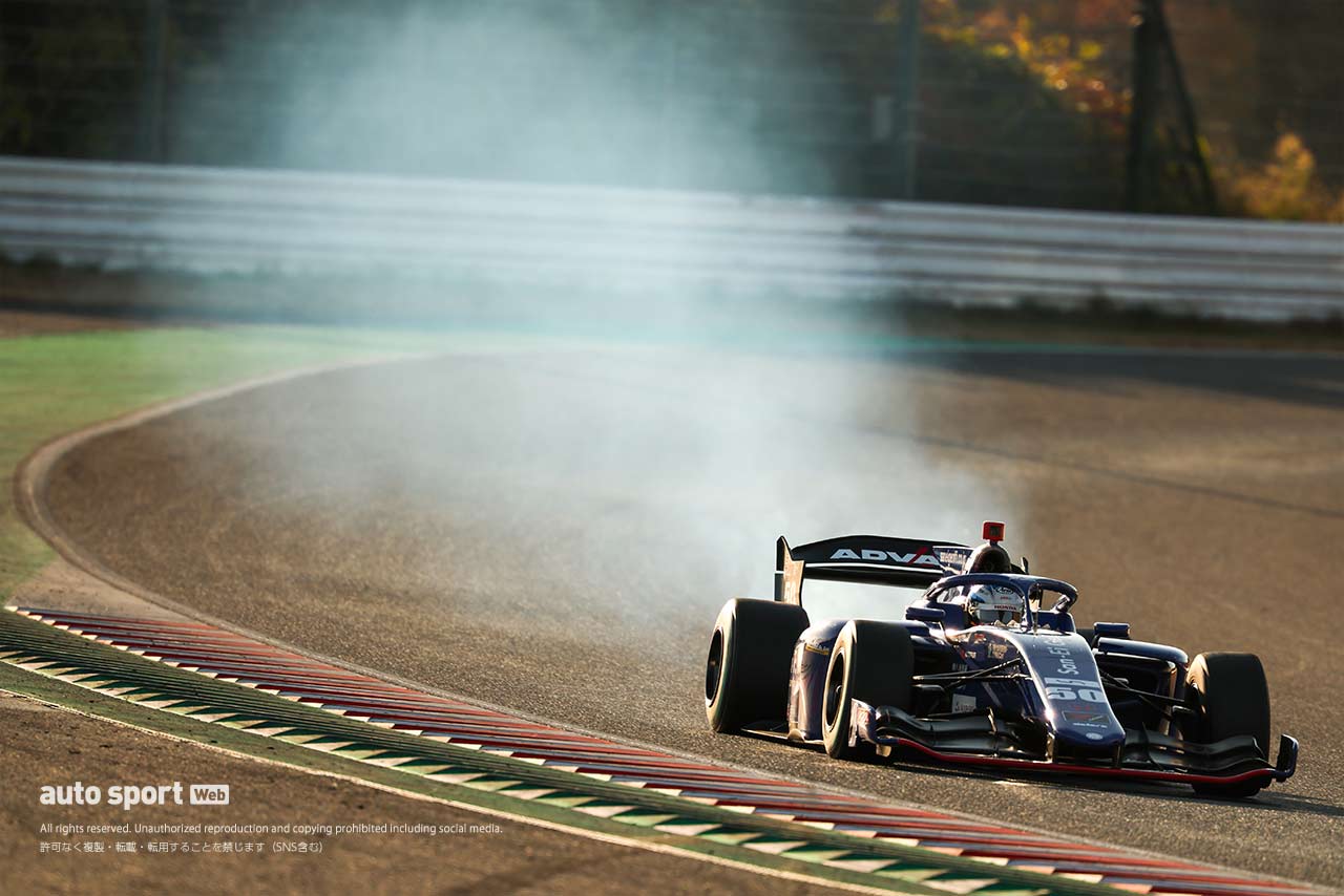 小出峻（San-Ei Gen with B-Max）