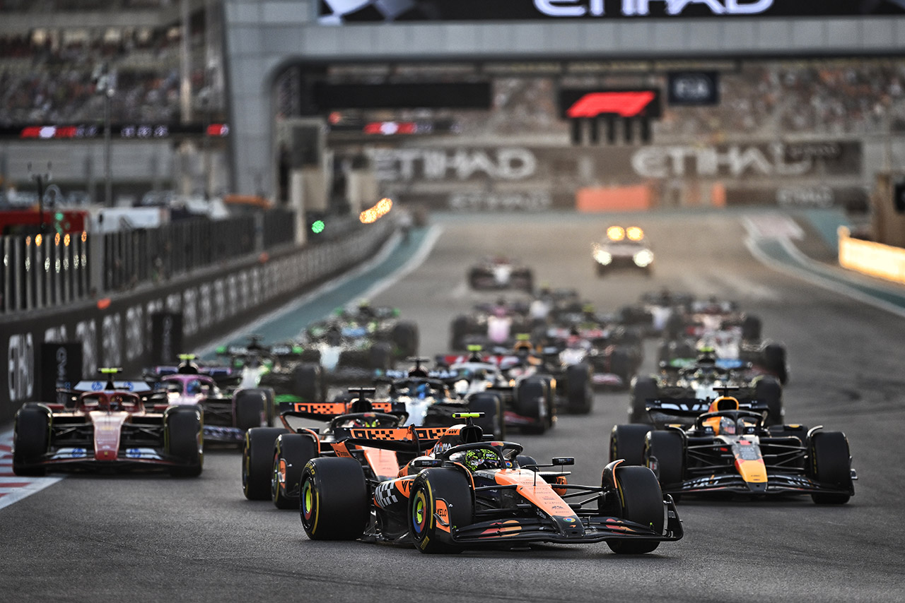 マクラーレンF1のステラ代表が振り返る最終戦。26年ぶりタイトルを脅かした、1コーナーでの接触