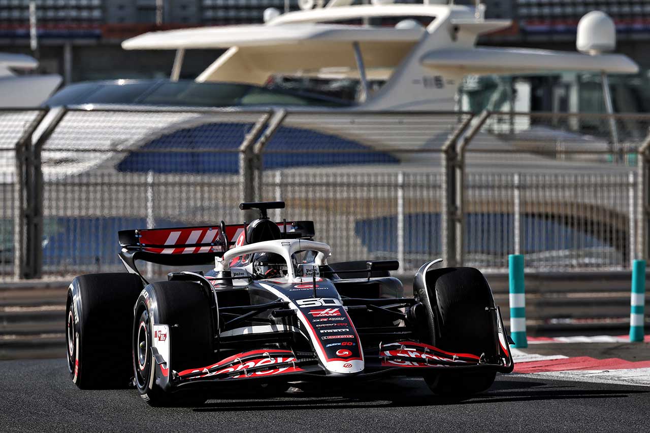 平川亮（ハース）