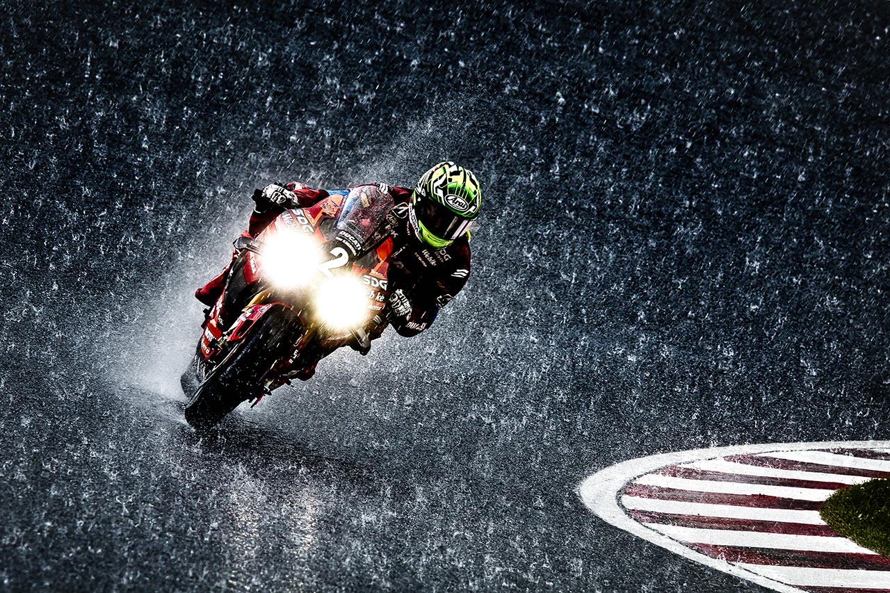 JRPAがモータースポーツ写真コンテストの二輪部門、四輪部門のグランプリ作品、入賞作品を発表