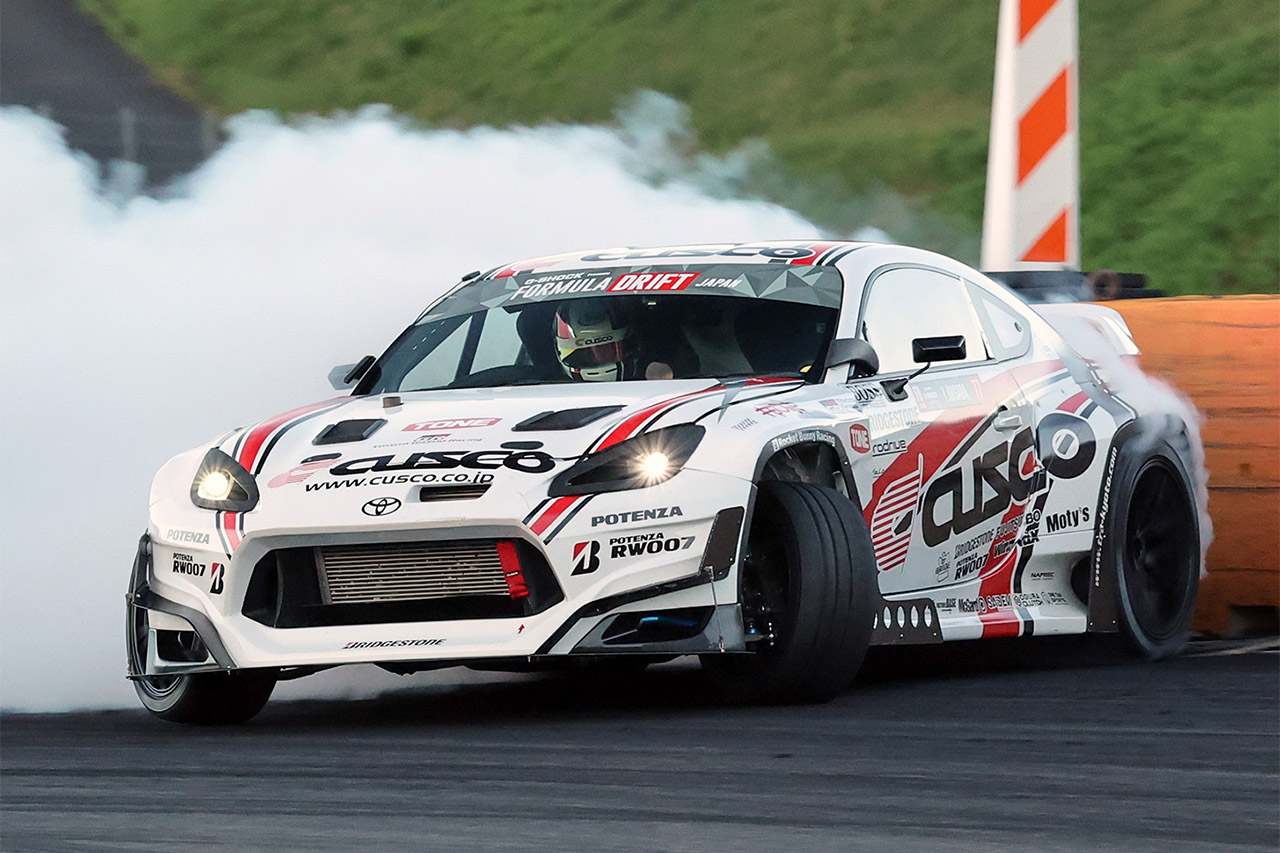 JGTCで活躍したインプレッサGT300が登場へ。キャロッセが東京オートサロン2025の出展概要を公開