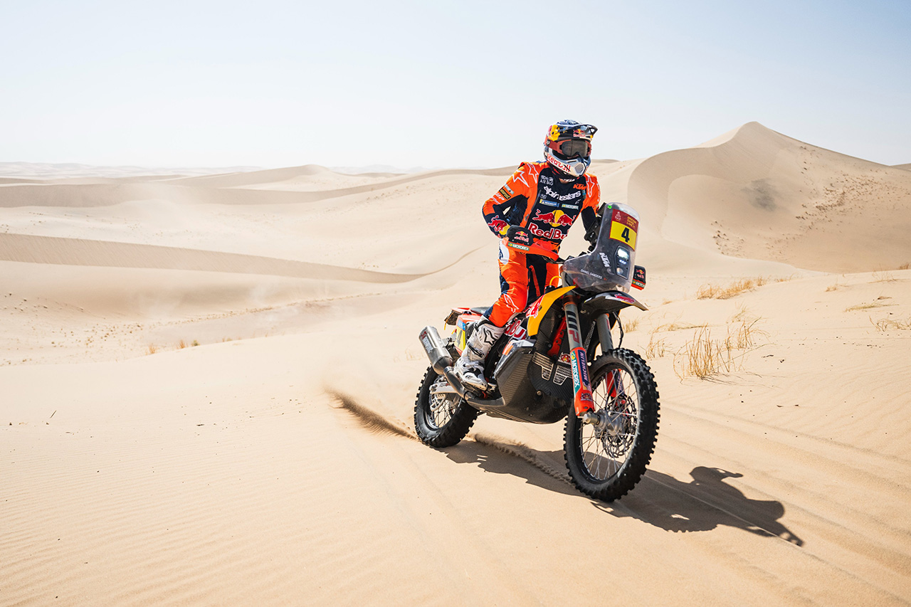 サインツに続きローブも横転。トヨタ／GRがミニ勢を破るステージ勝利【ダカールラリー2025】