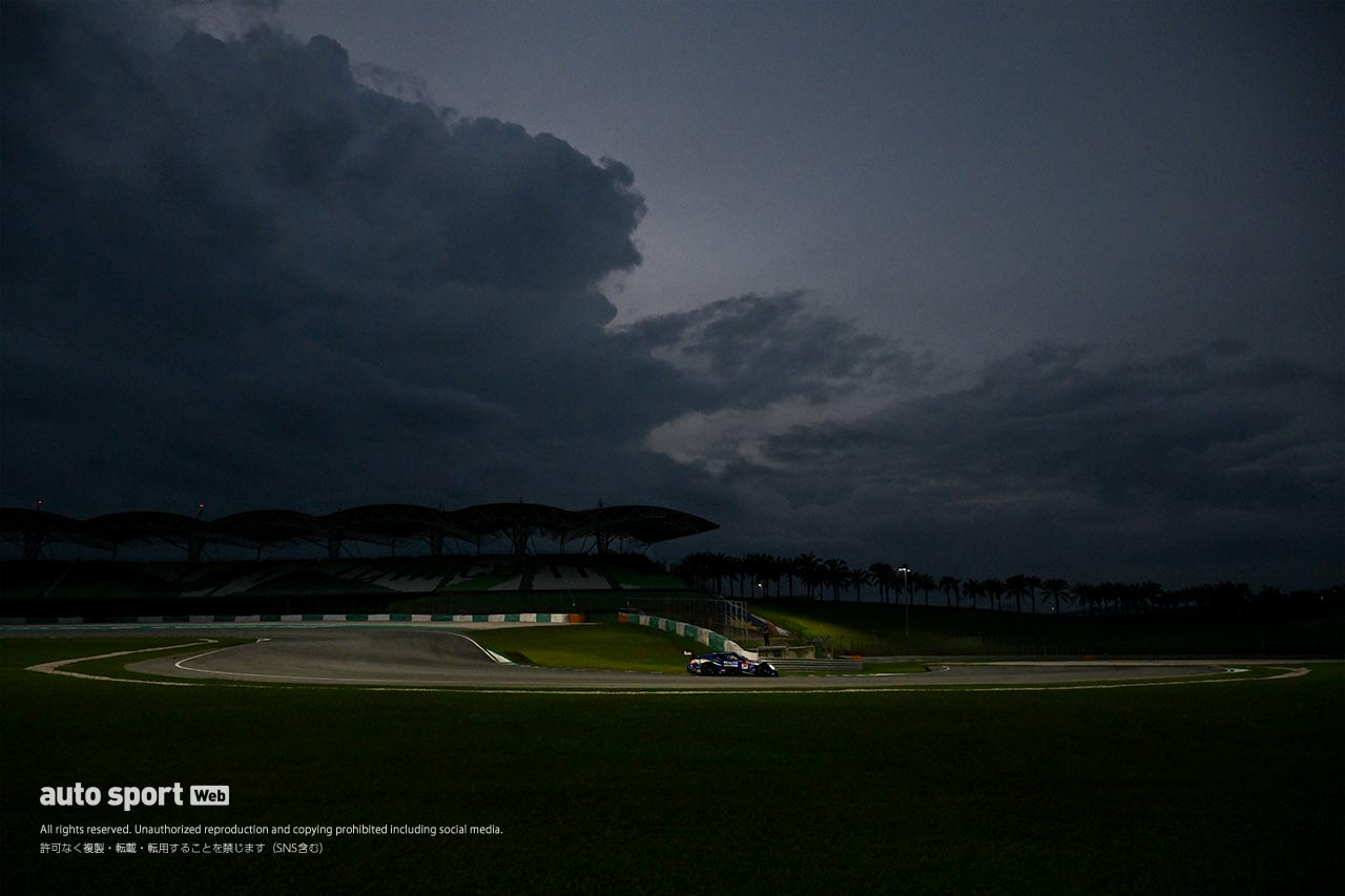 スーパーGTセパンウインターテストで第3戦に向けた夜間走行を実施。見え方、本番での明るさは