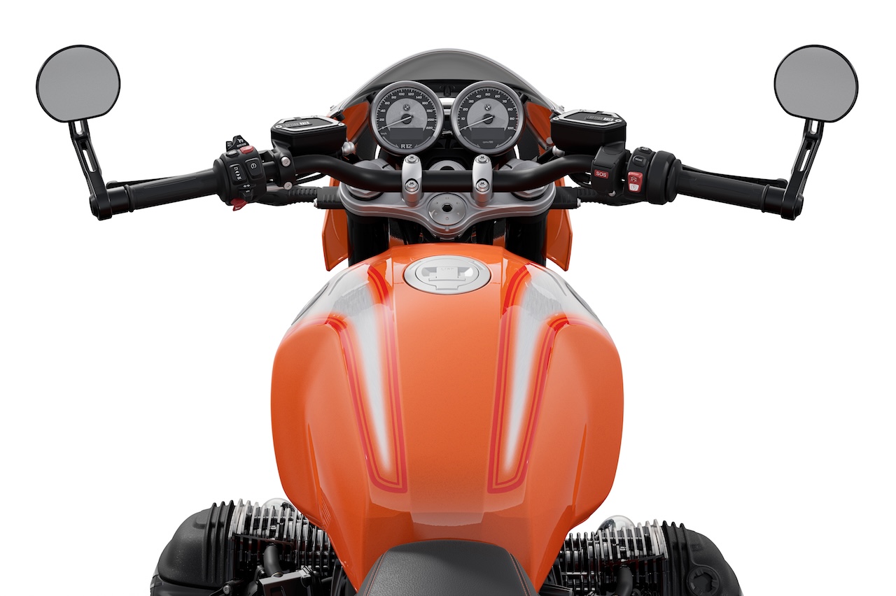 BMW、かつてのレーシングバイクイメージを受け継ぐ『R12S』の予約受付を200台限定で開始