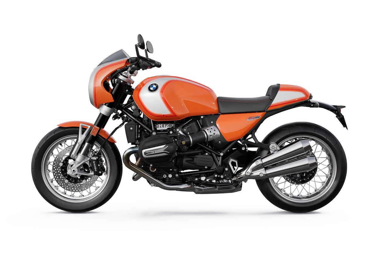 BMW、かつてのレーシングバイクイメージを受け継ぐ『R12S』の予約受付を200台限定で開始