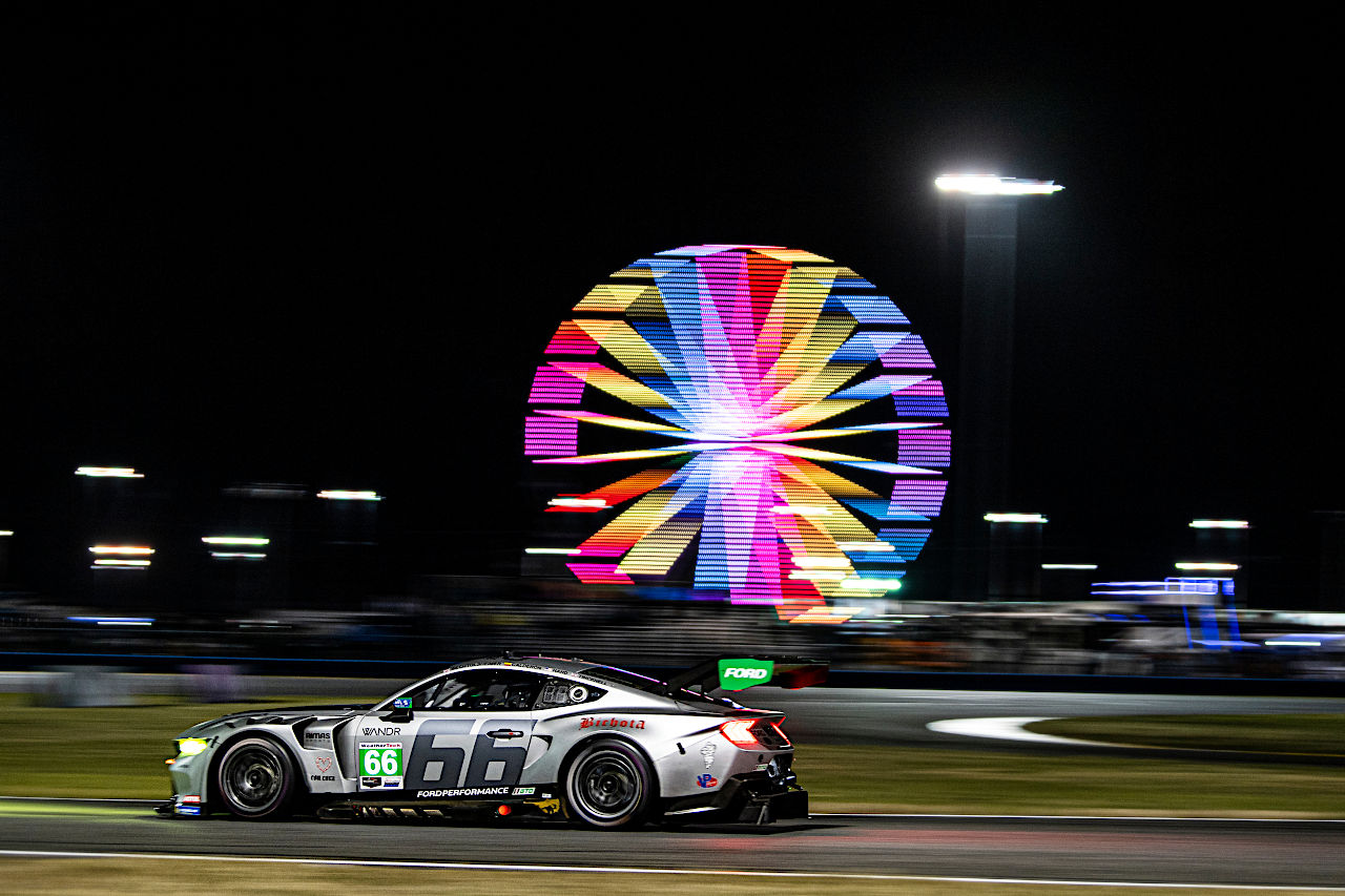 カスタマーを手助けするベテラン、ハンドに与えられた新ミッション。NASCAR再挑戦にも意欲