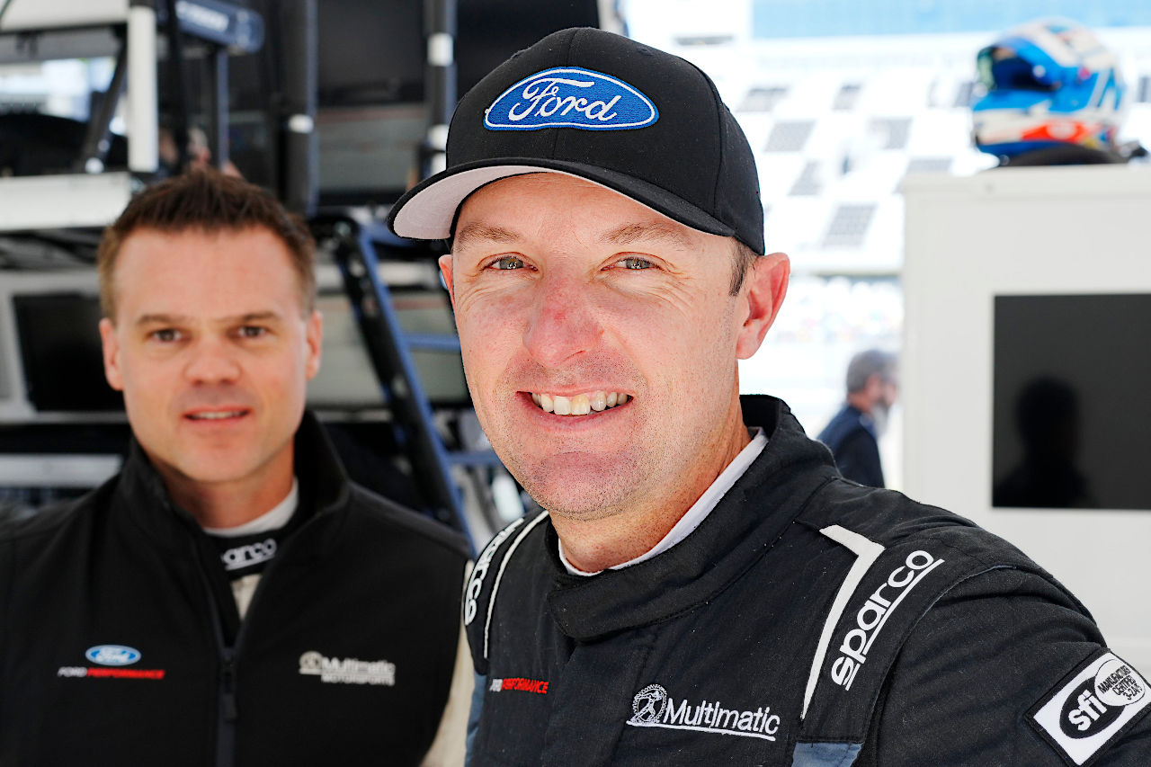 カスタマーを手助けするベテラン、ハンドに与えられた新ミッション。NASCAR再挑戦にも意欲