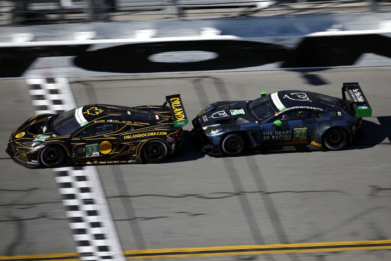 ポルシェ・ペンスキー、伏兵アキュラに1-2を阻まれるもBMWとの熱戦制し連覇達成【デイトナ24時間後半レポート】