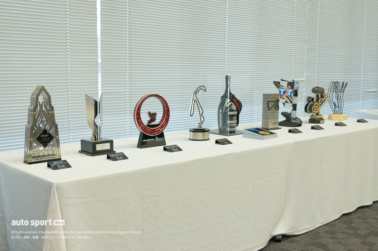 小椋藍、誕生日にMoto2タイトル獲得の祝賀会を開催。「夢に見た舞台を自分らしさ全開で戦いたい」