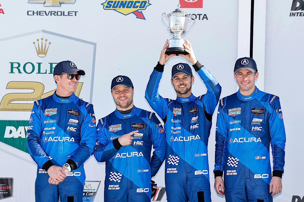 「あと何周かあれば…」トップとわずか1.3秒、奮闘の60号車が2位。アキュラ、デイトナでの表彰台獲得は5年連続