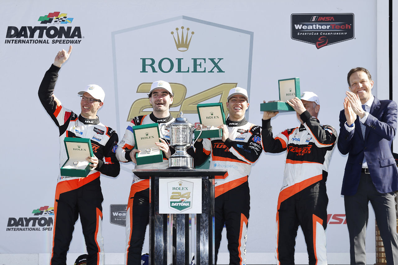 「まるでジェットコースター」とセバスチャン・ブルデー。首位が次々に脱落する波乱のなか、LMP2クラス勝者タワー8号車も危機一髪