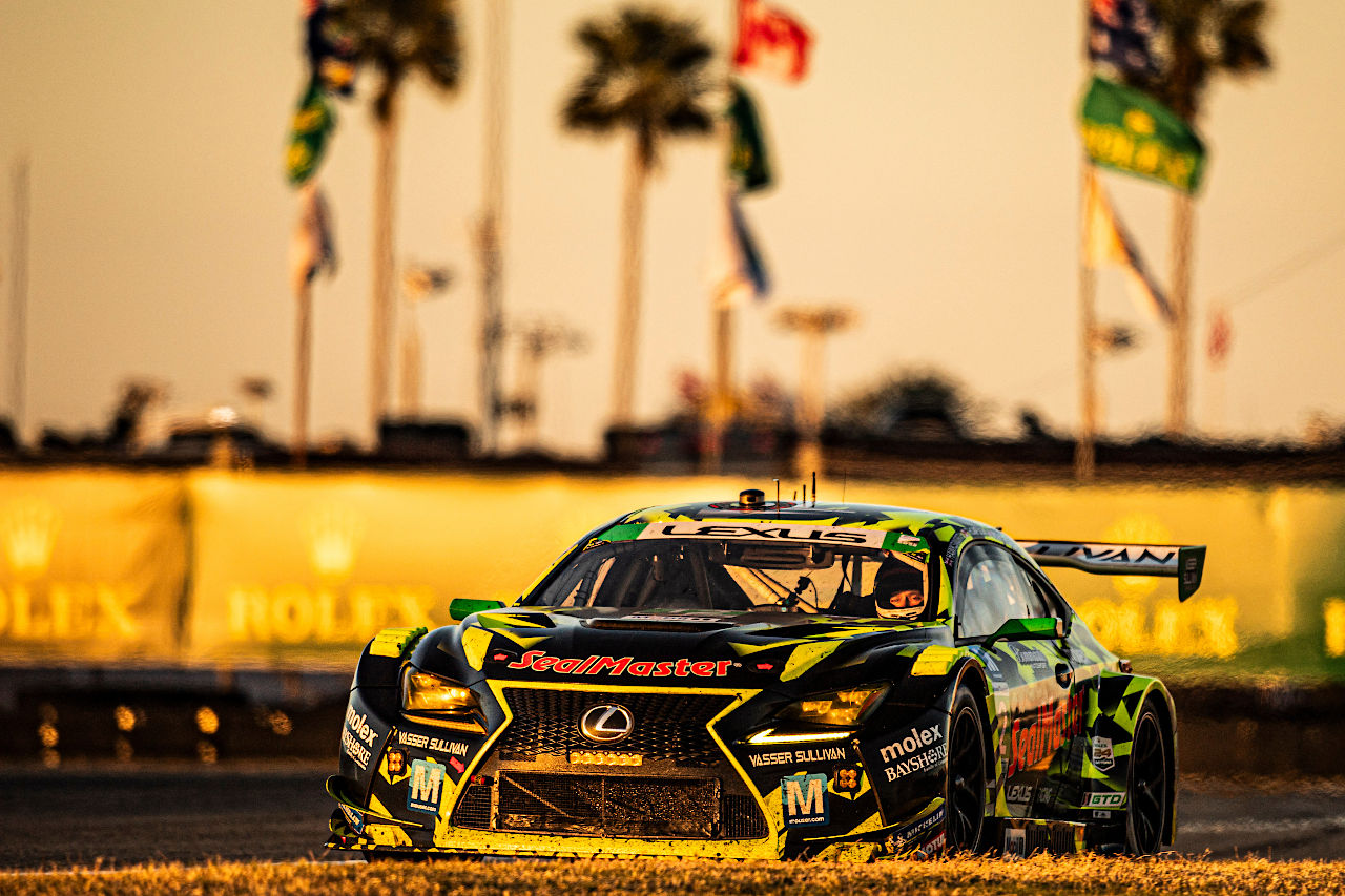 シケインは「ゆっくり走れ」／ソフトタイヤが余る／連戦となる21名は豪州直行etc.【デイトナ24時間決勝後Topics】