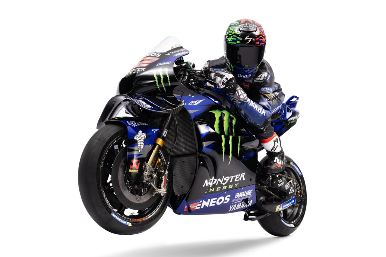 モンスターエナジー・ヤマハMotoGP、2025年のカラーリングを披露。新体制で復権狙う