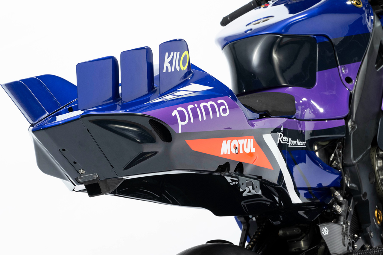 プラマック、2025年のカラーリングを発表。ヤマハに乗り換え、ライダーも一新／MotoGP
