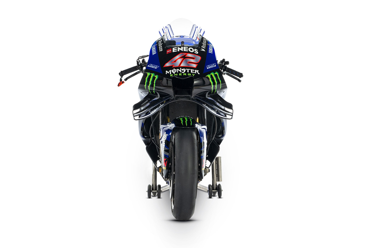 モンスターエナジー・ヤマハMotoGP、2025年のカラーリングを披露。新体制で復権狙う