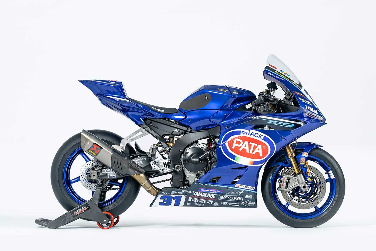 ヤマハ、WorldSSPで使用する3チームのYZF-R9を公開。岡本裕生は