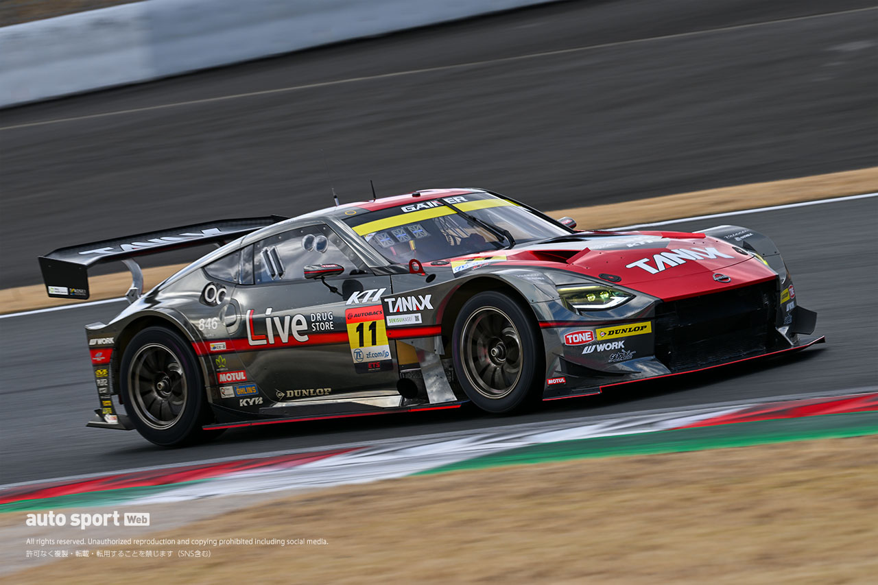 GAINERの11号車ニッサン・フェアレディZ