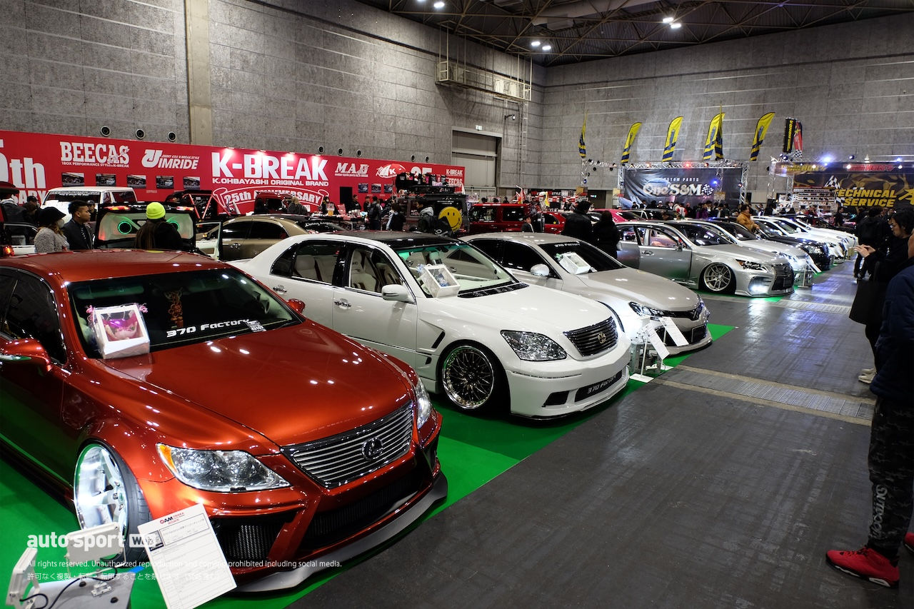 “大阪”らしいホンダ・シビックに謎のJGTCシルビア。ミャクミャクも参戦しOAM開幕【大阪オートメッセ2025写真日記】