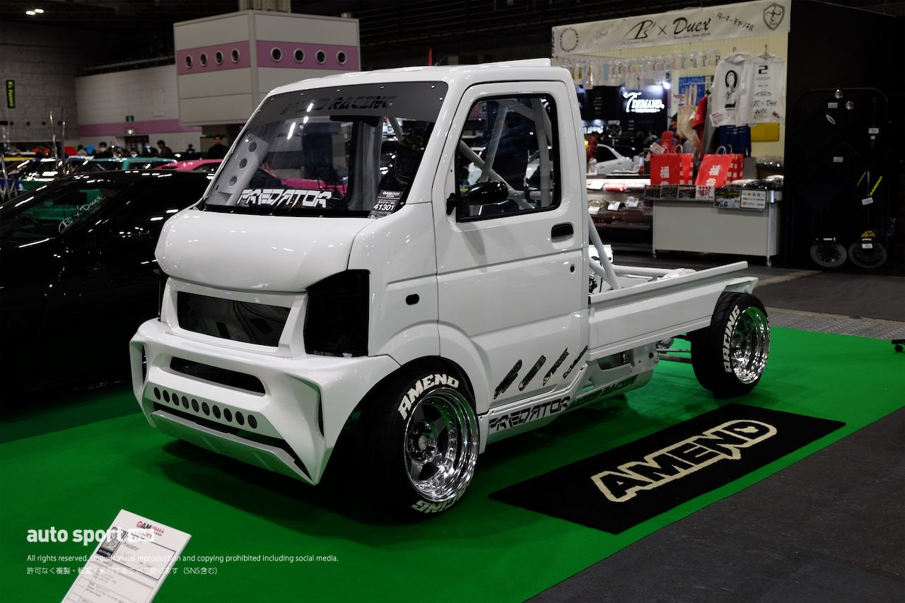 “大阪”らしいホンダ・シビックに謎のJGTCシルビア。ミャクミャクも参戦しOAM開幕【大阪オートメッセ2025写真日記】