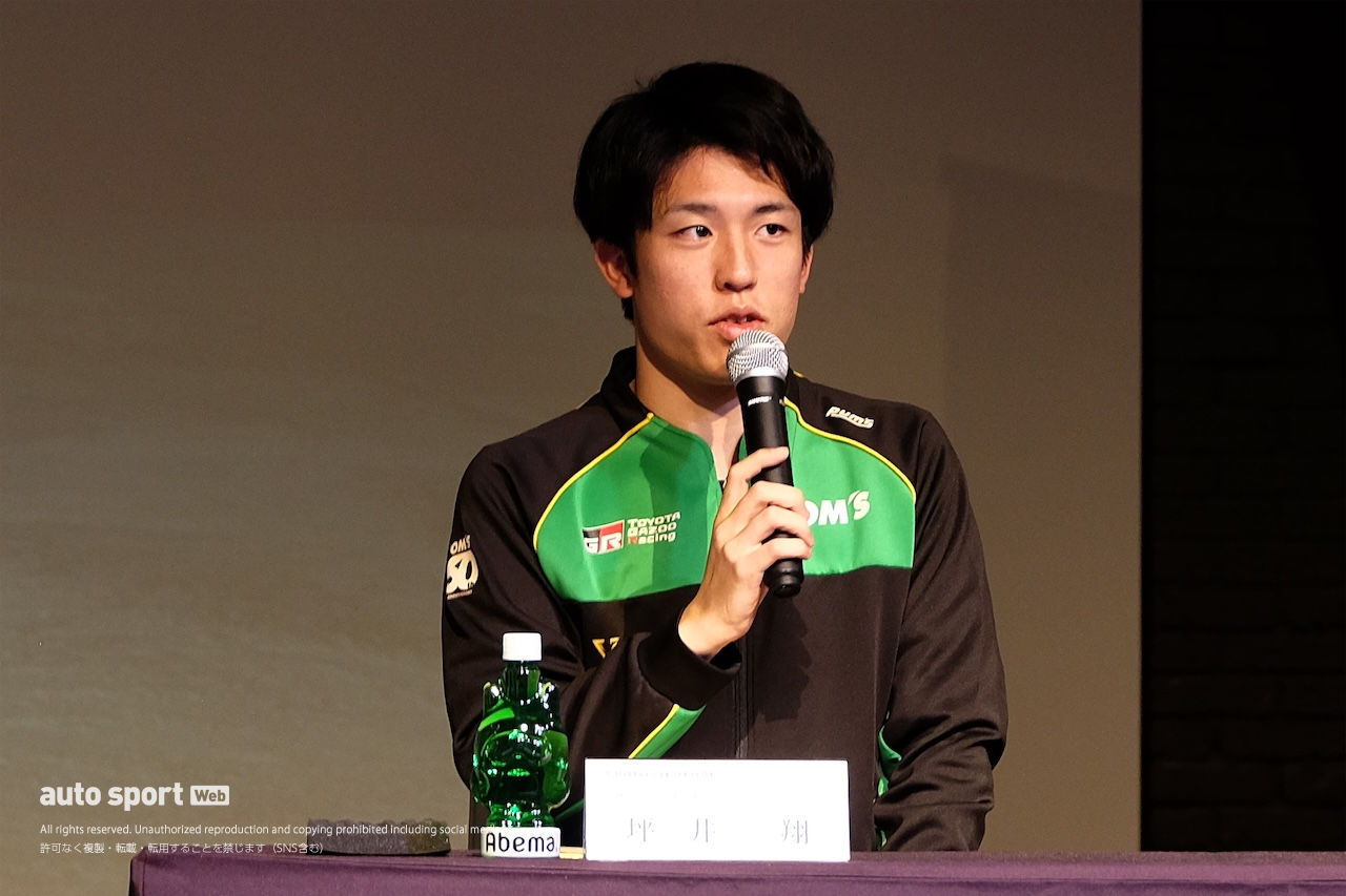 「海外のチャンスを掴む準備として」連覇を目指す坪井。トークショーでSF参戦ドライバー『今季の意気込み』を語る